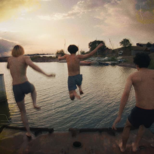 Album cover art for Esıñde saqta