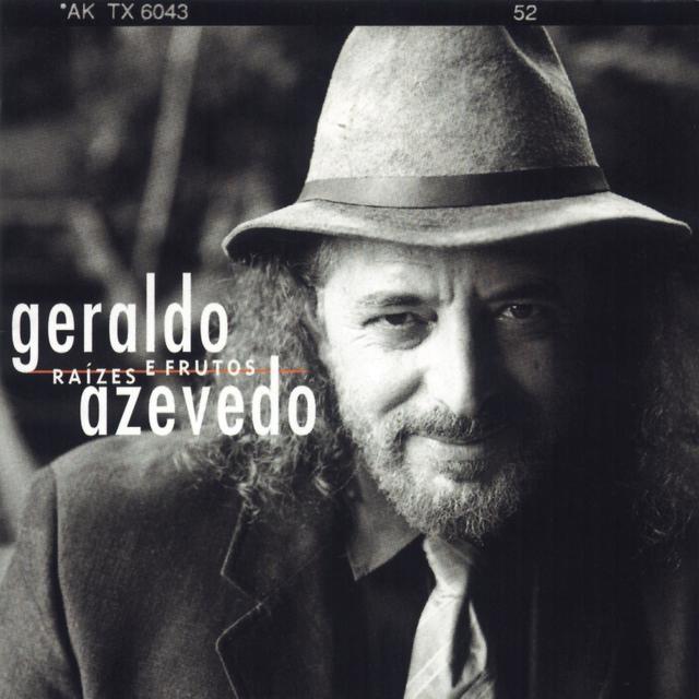 Album cover art for Raízes e Frutos
