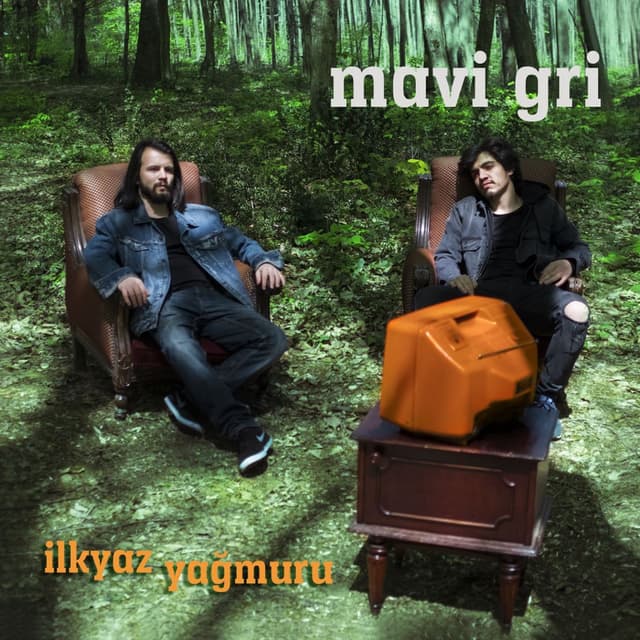 Album cover art for İlkyaz Yağmuru