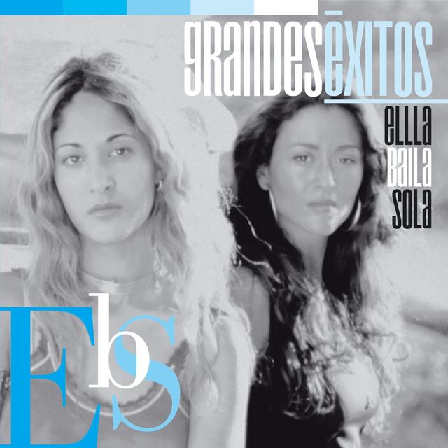 Album cover art for Grandes Éxitos: Ella Baila Sola