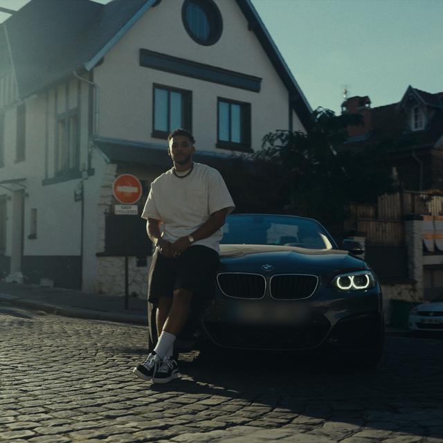 Album cover art for ROSALIA