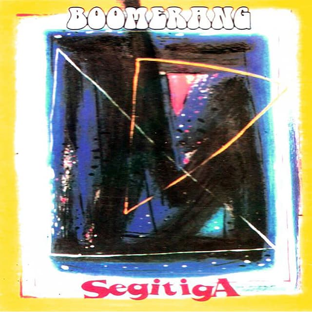 Album cover art for Segitiga