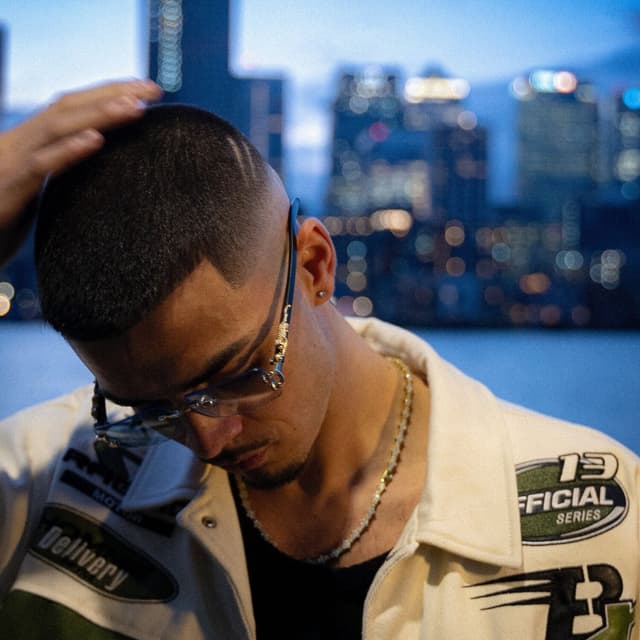 Album cover art for I know