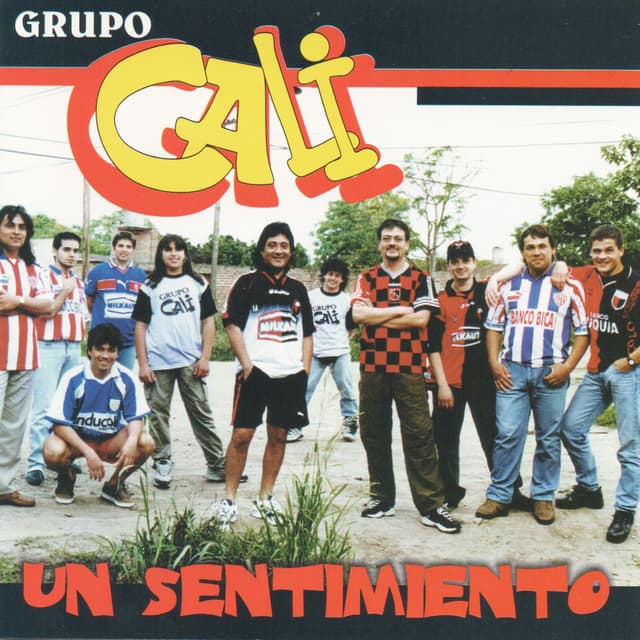 Album cover art for Un Sentimiento