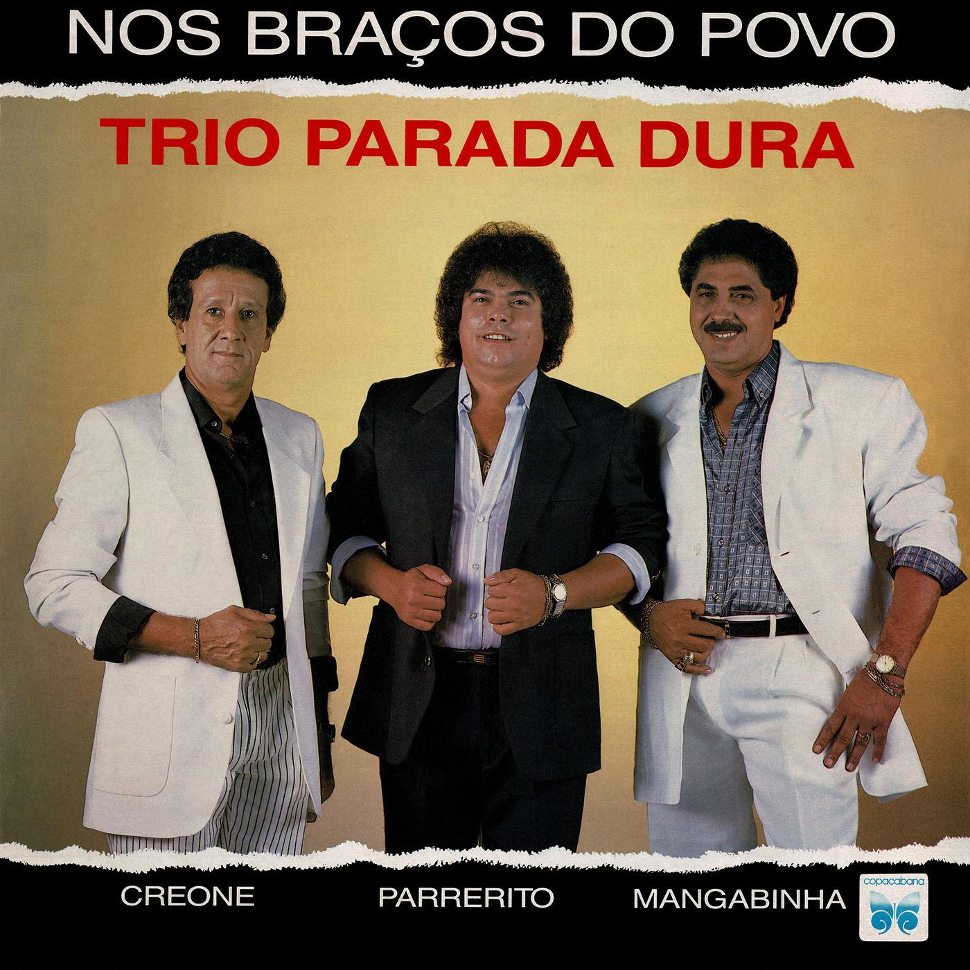 Nos Braços do Povo