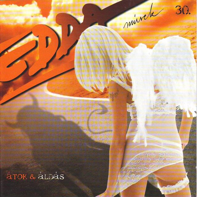 Album cover art for Átok és Áldás