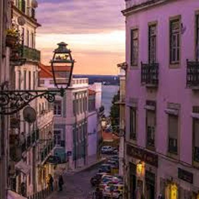 Album cover art for Modern city