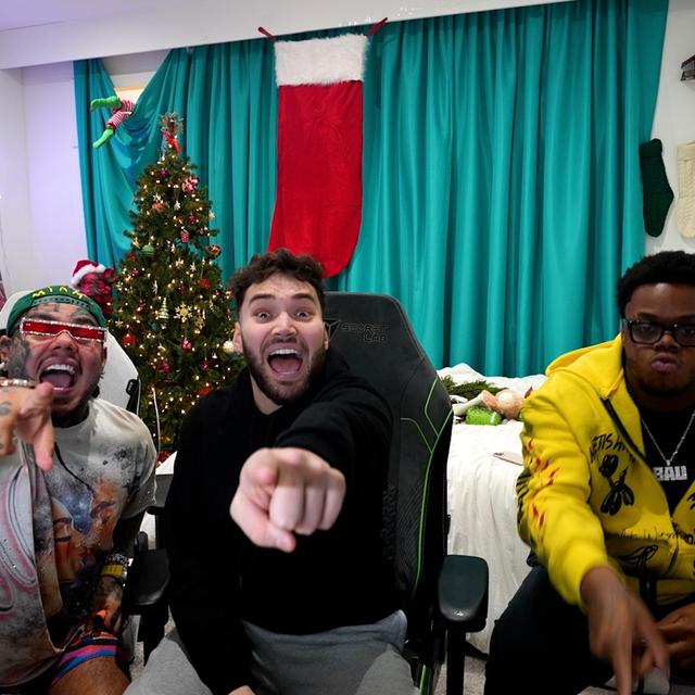 Album cover art for BACON