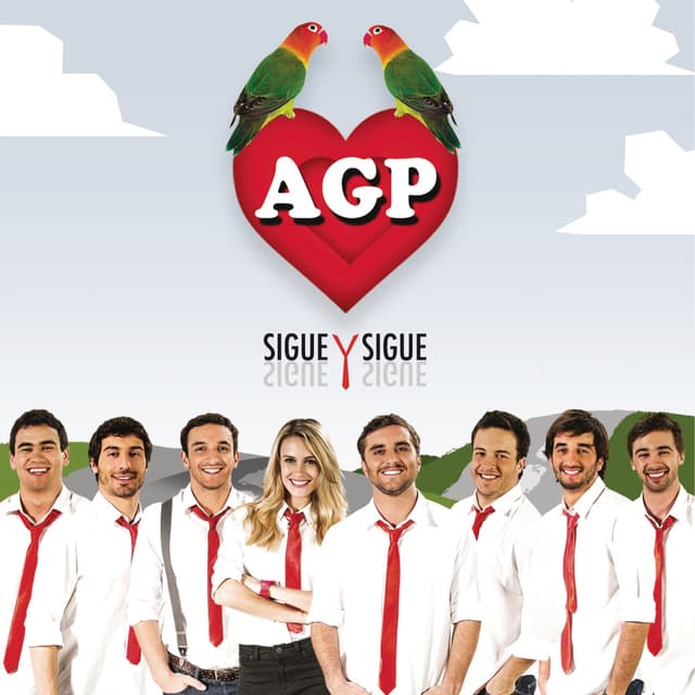 Album cover art for Sigue Y Sigue