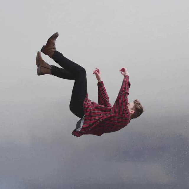 Album cover art for 最远的你是我最近的爱