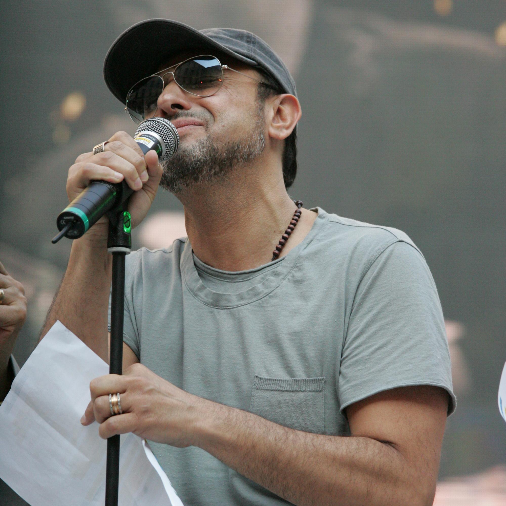 Artist chip image