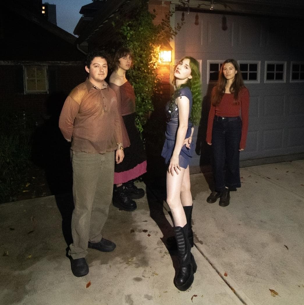 Dynamic cover art