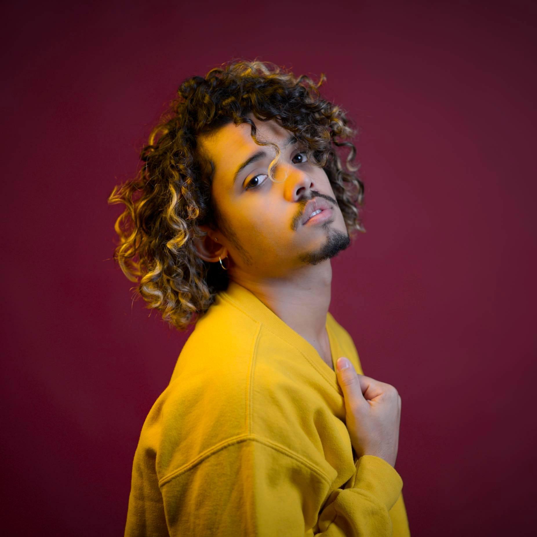 Dynamic cover art