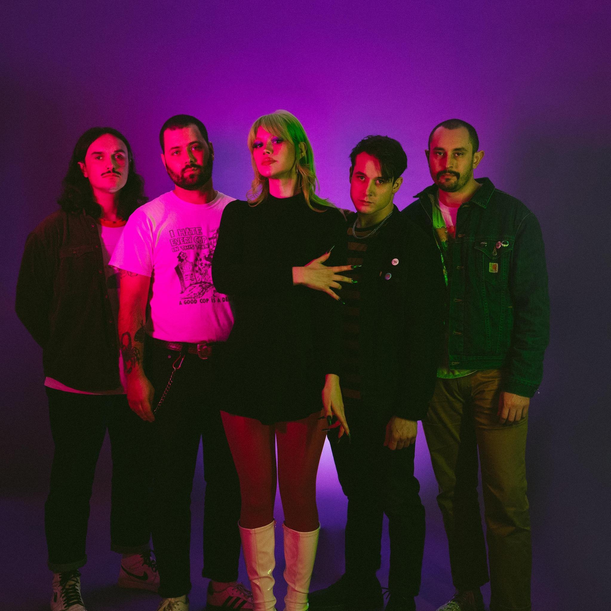 Dynamic cover art