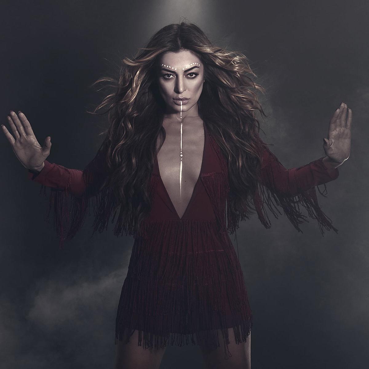 Dynamic cover art