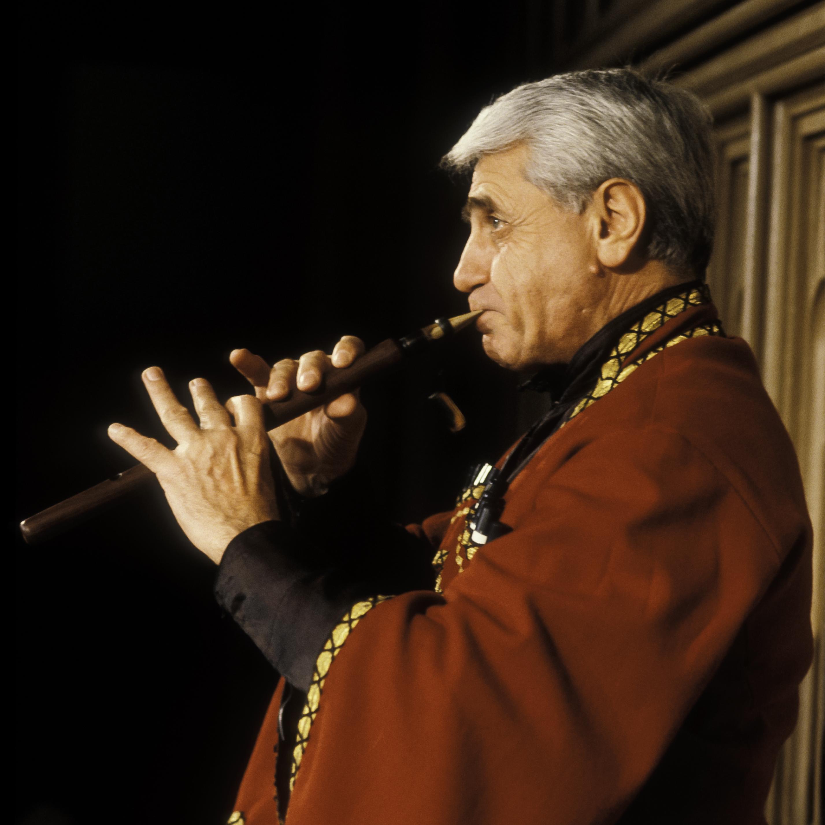 Djivan Gasparyan