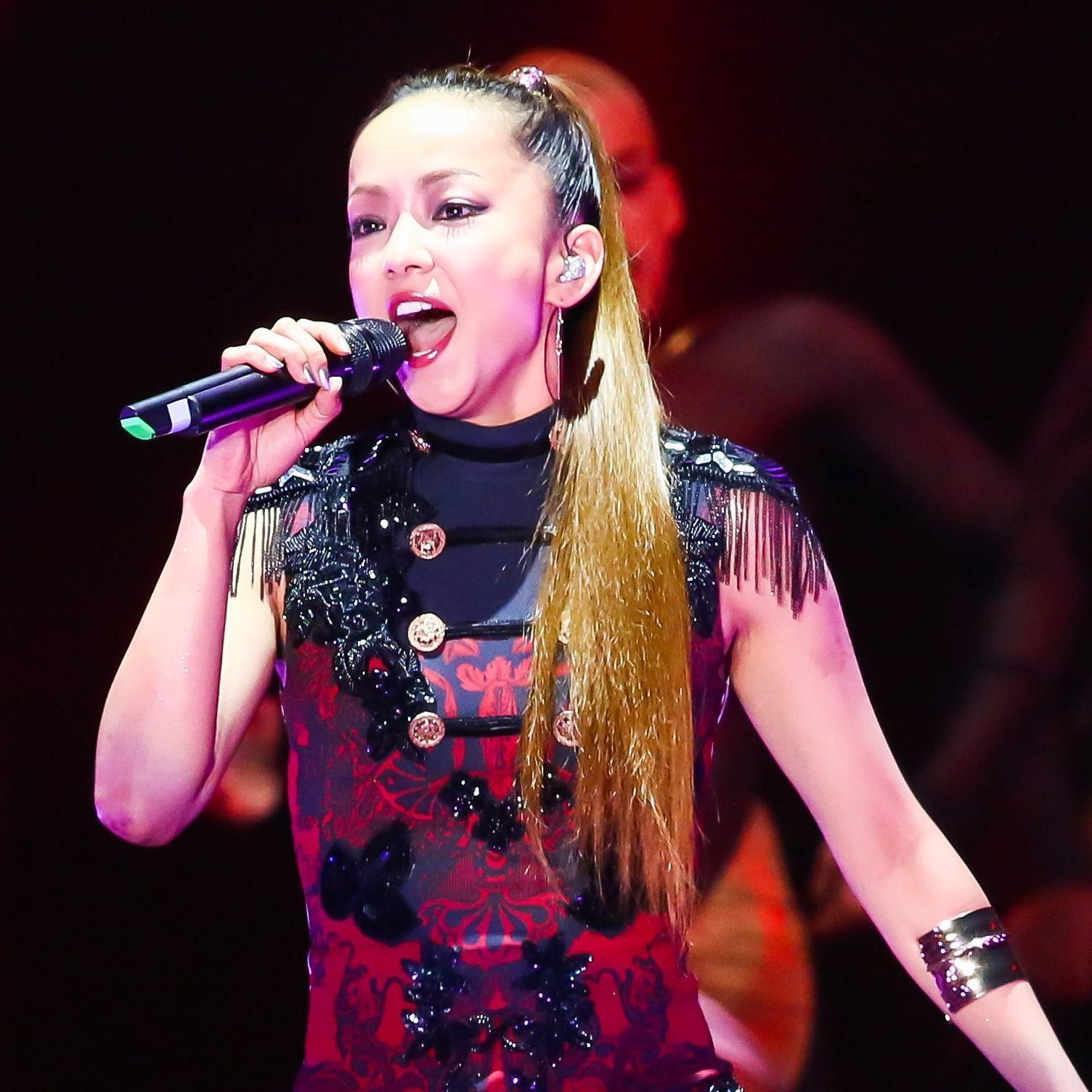 安室奈美恵 (Namie Amuro)