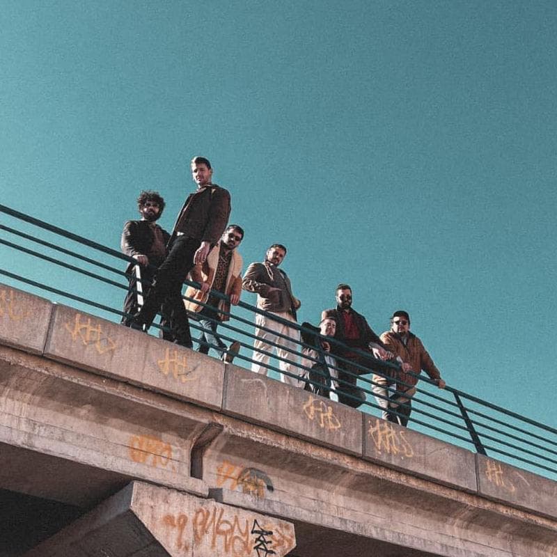Dynamic cover art