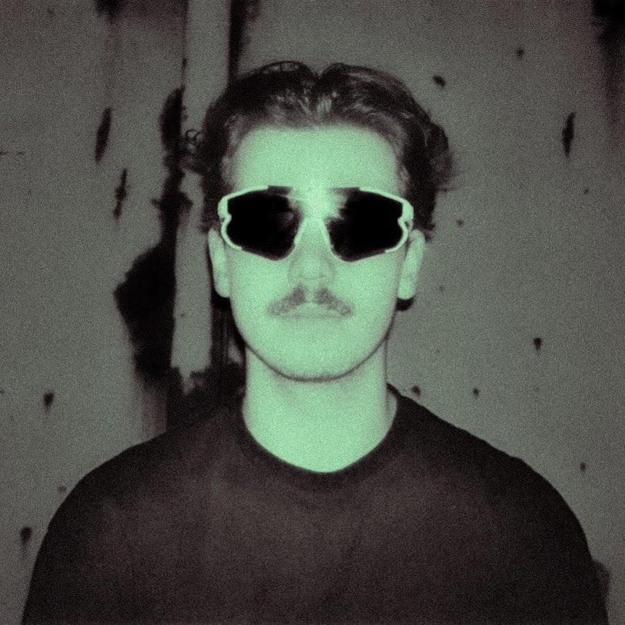 Dynamic cover art
