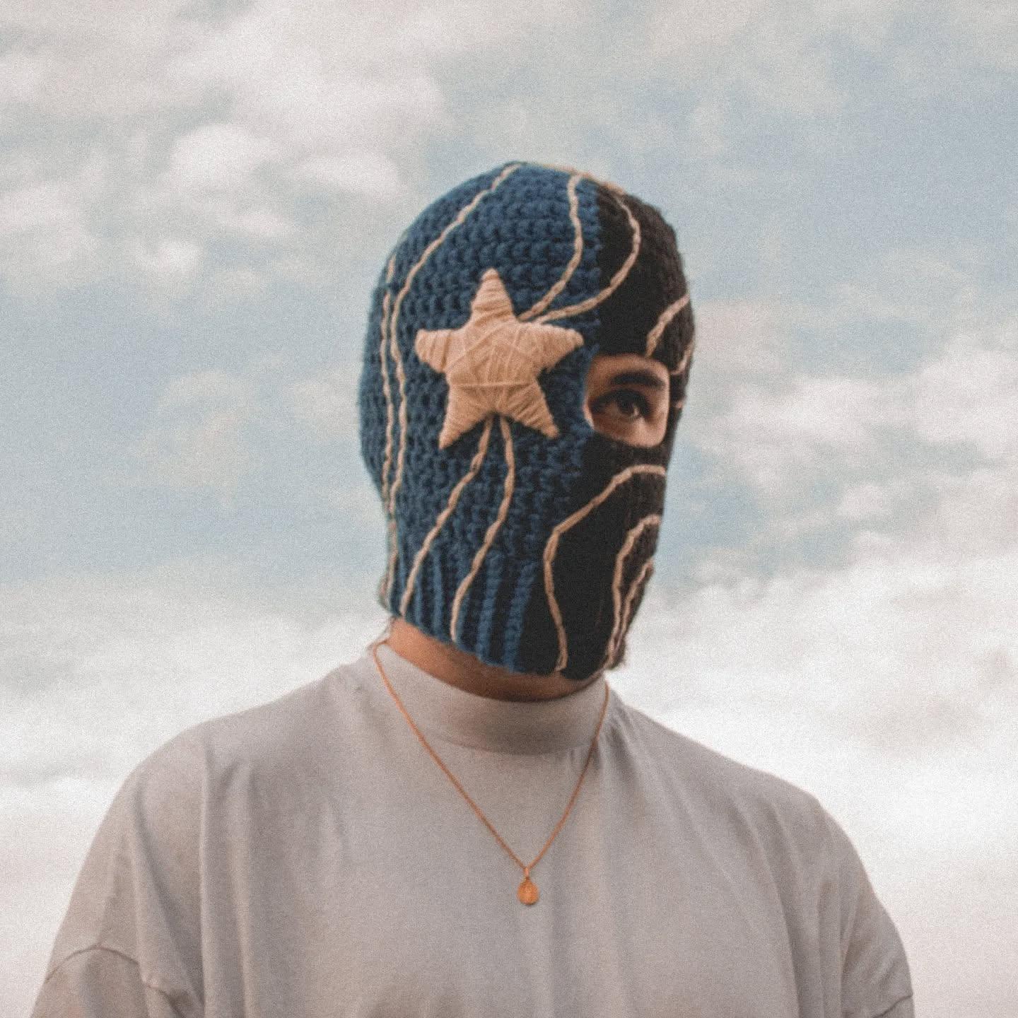 Dynamic cover art