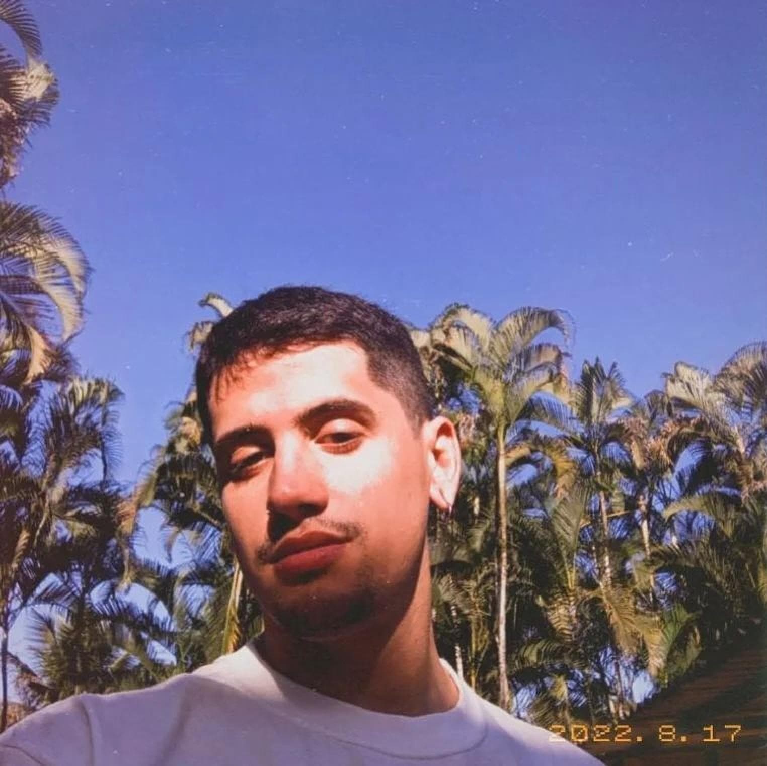 Dynamic cover art