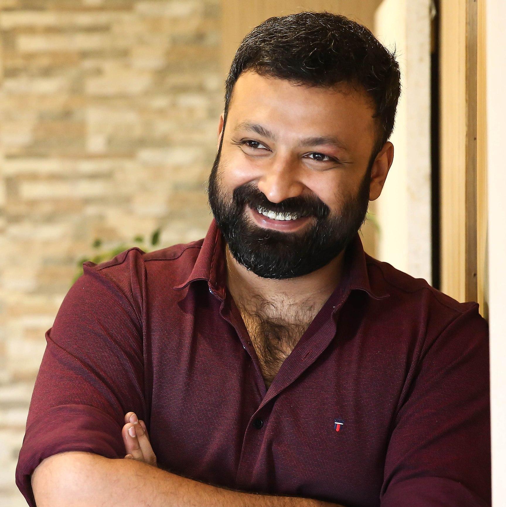 Dhibu Ninan Thomas