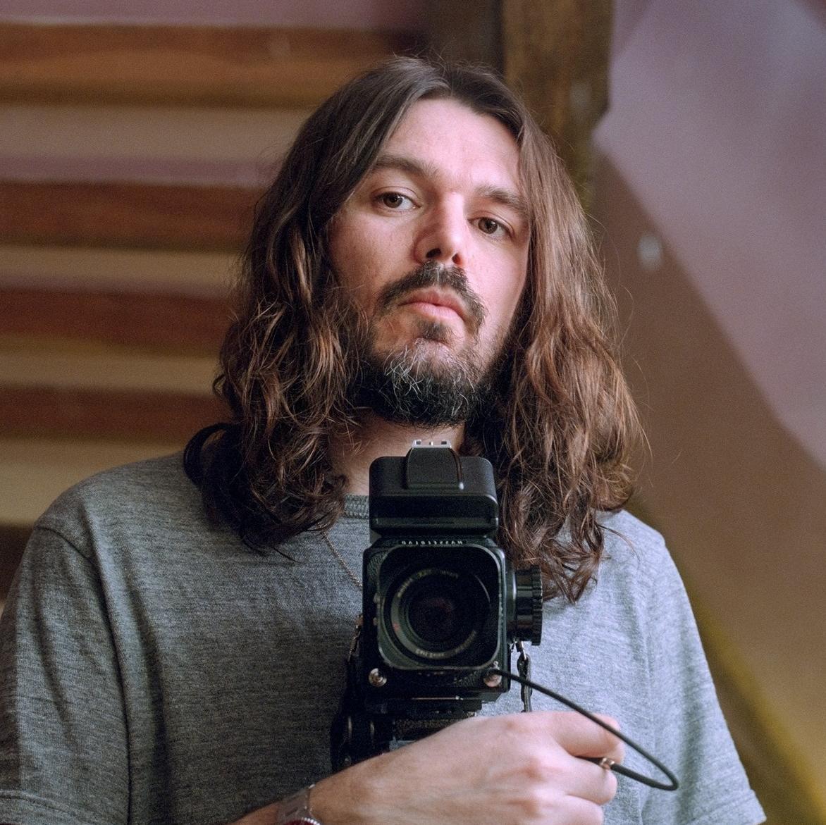 Artist chip image