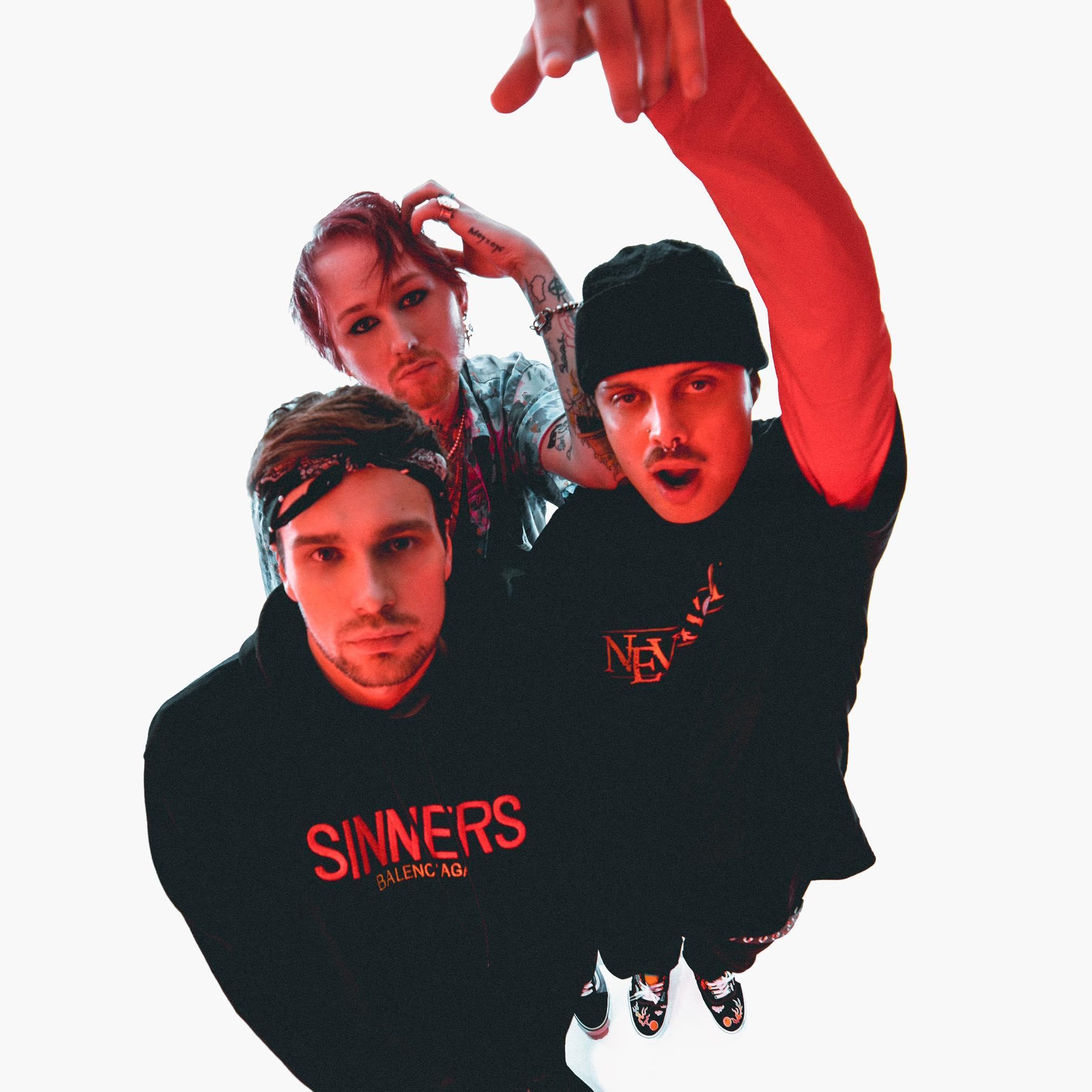 Dynamic cover art