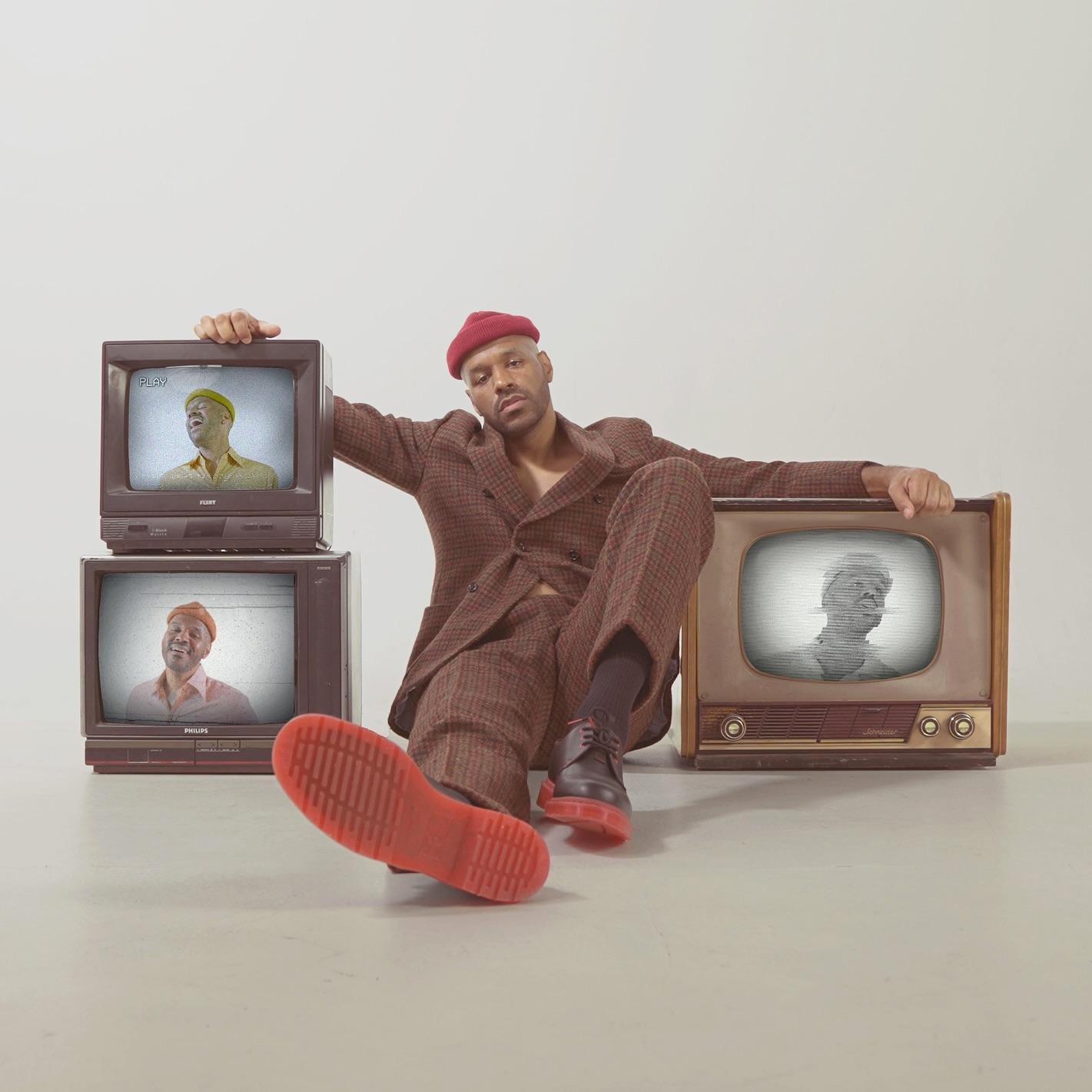 Dynamic cover art