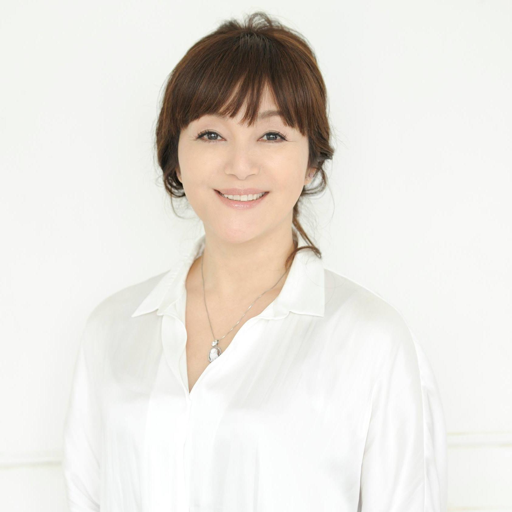 岩崎宏美 (Hiromi Iwasaki)