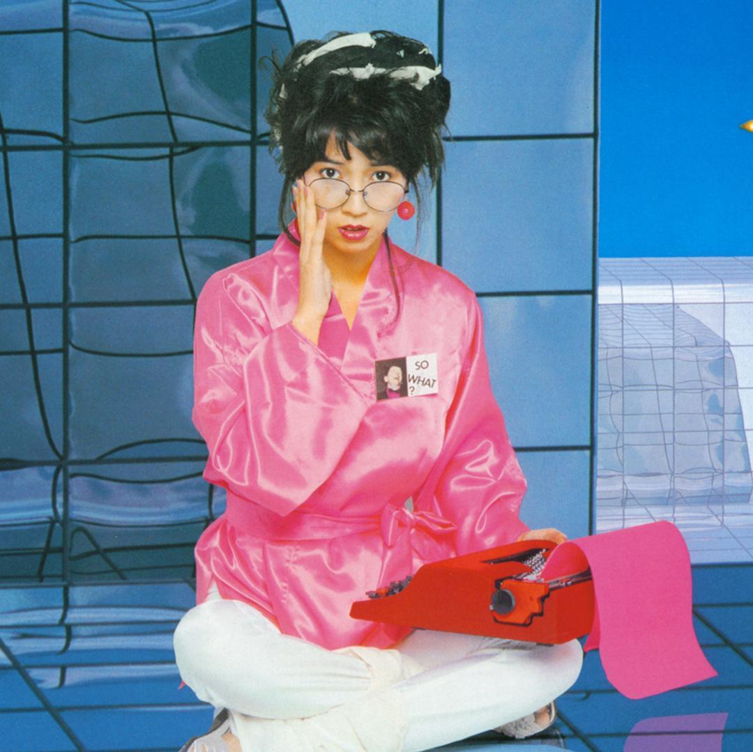 亜蘭知子 (Tomoko Aran)