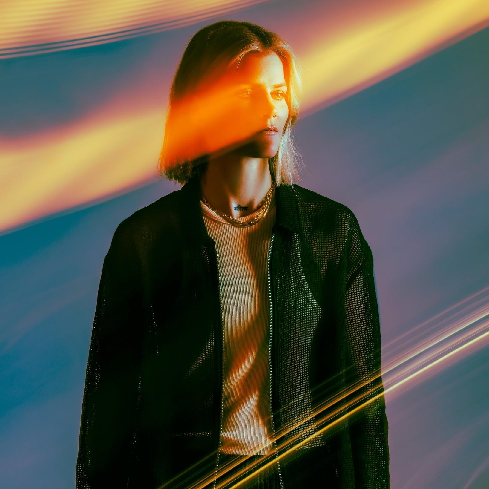 Dynamic cover art