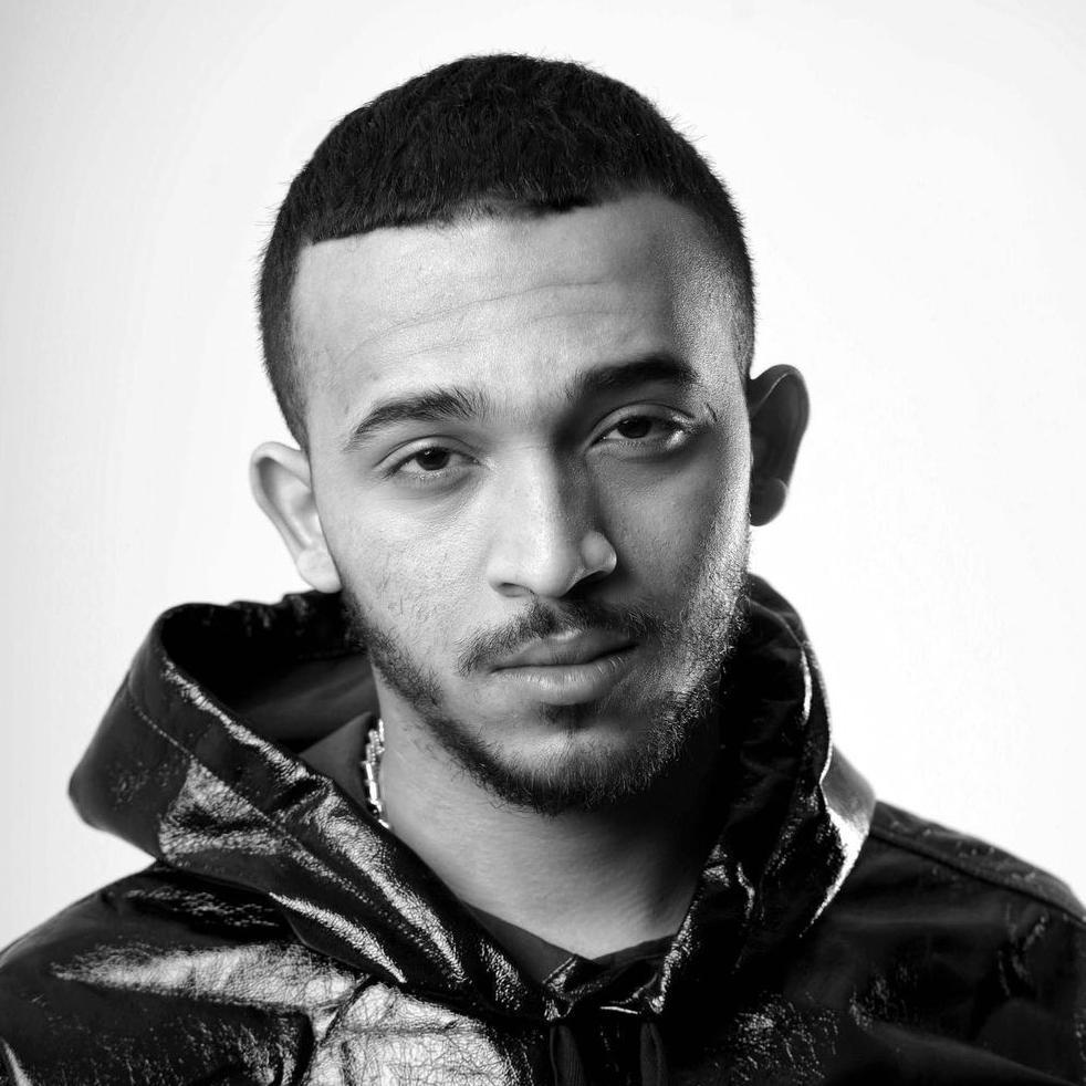 Artist chip image