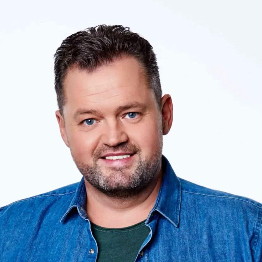 Artist chip image
