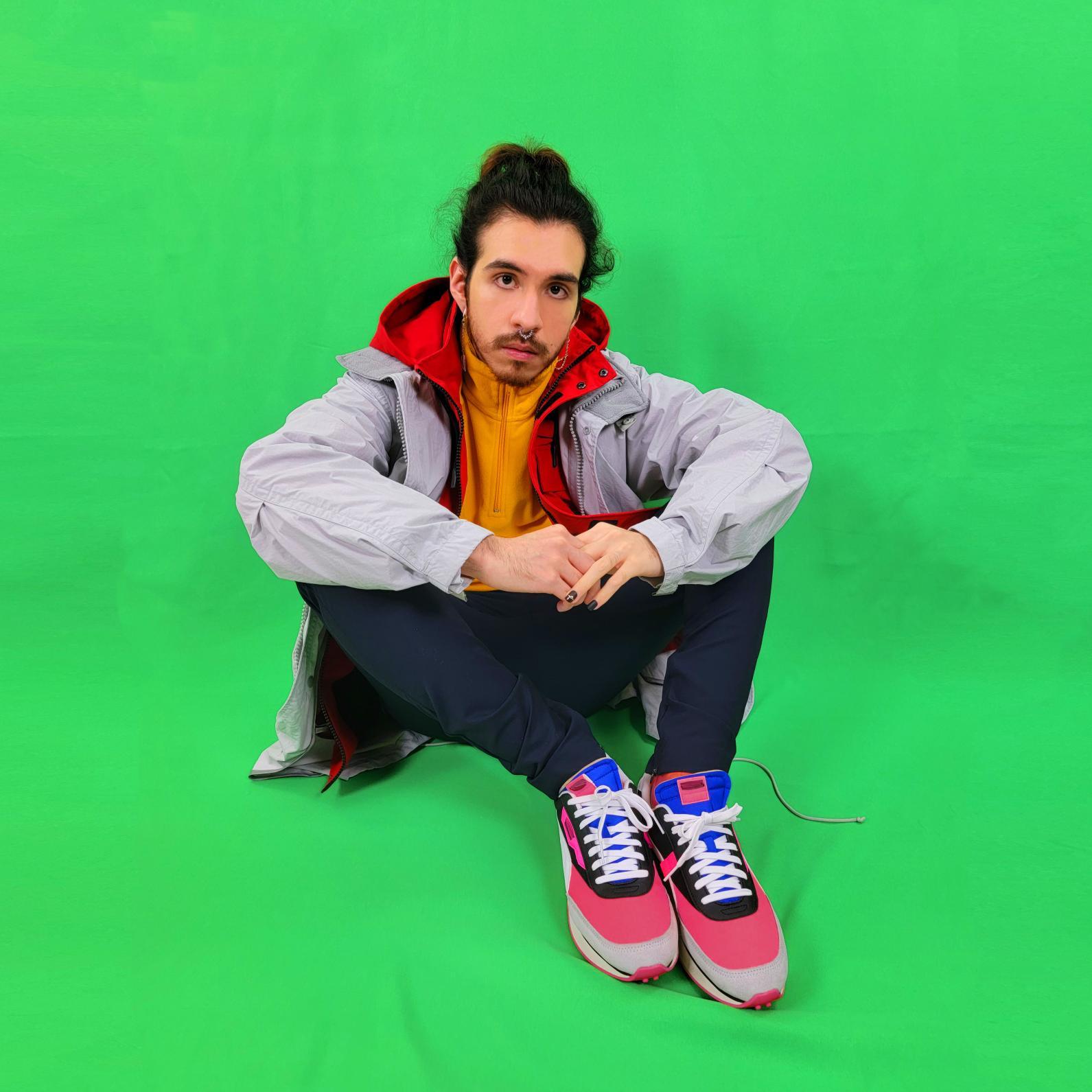 Dynamic cover art