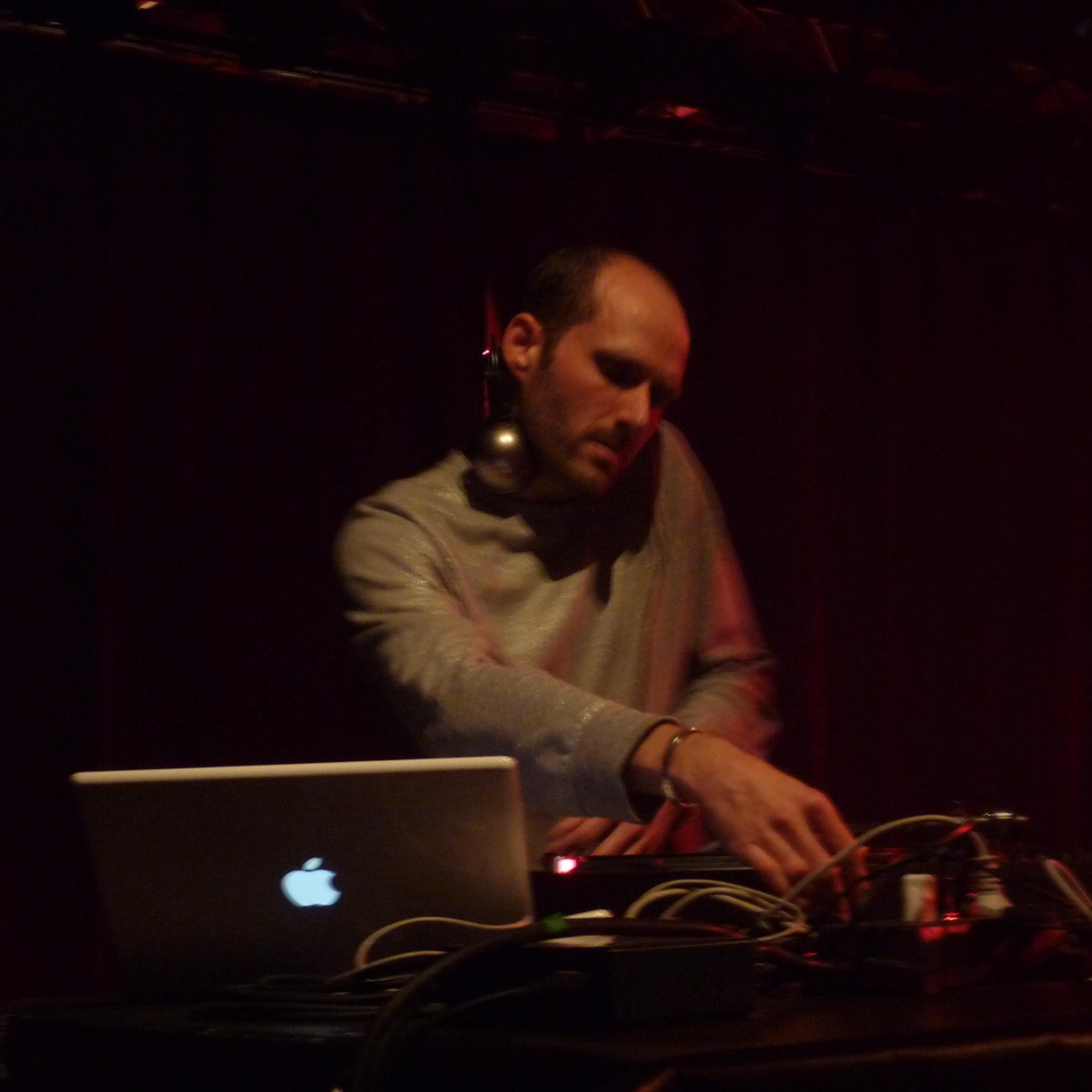 DJ Cam