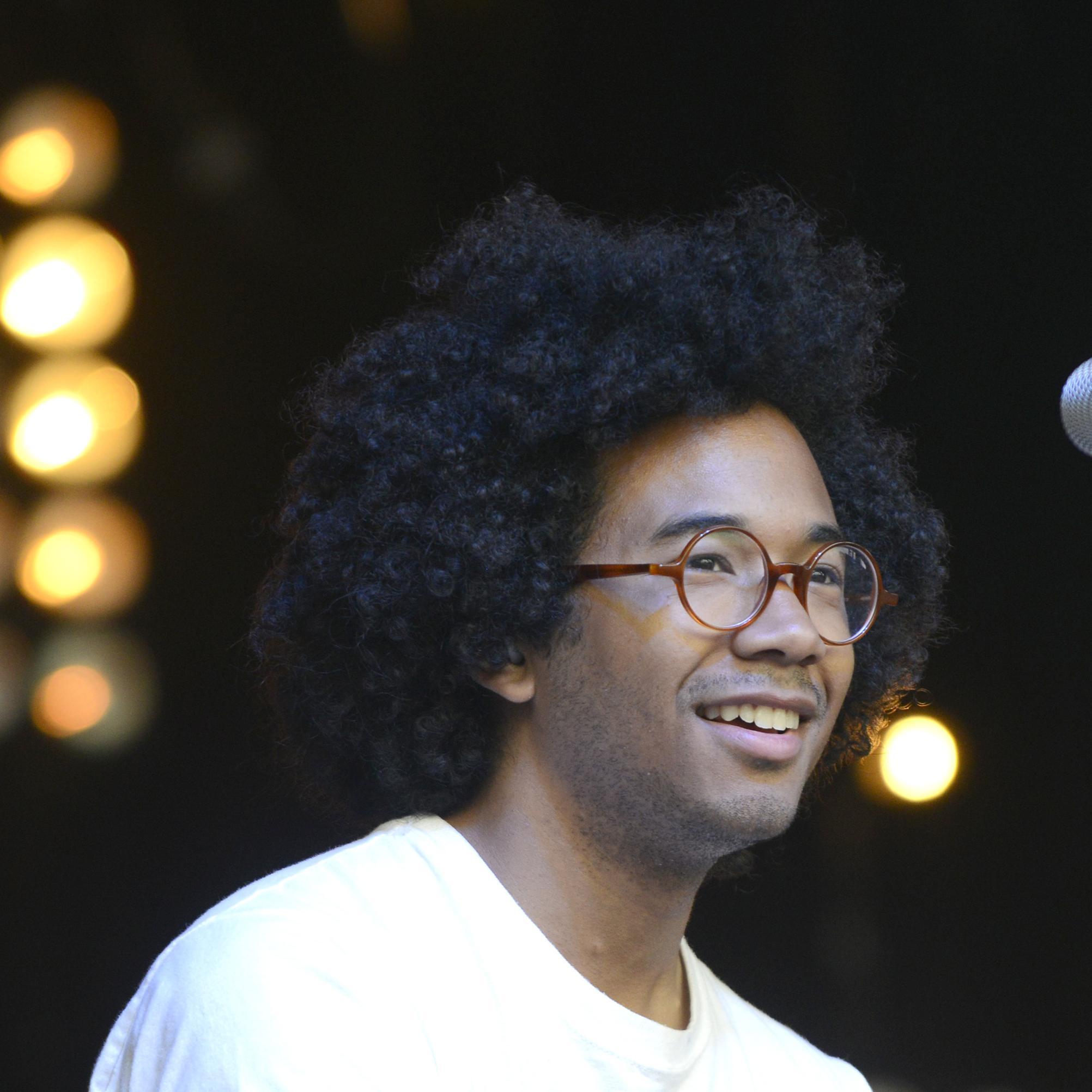 Toro y Moi
