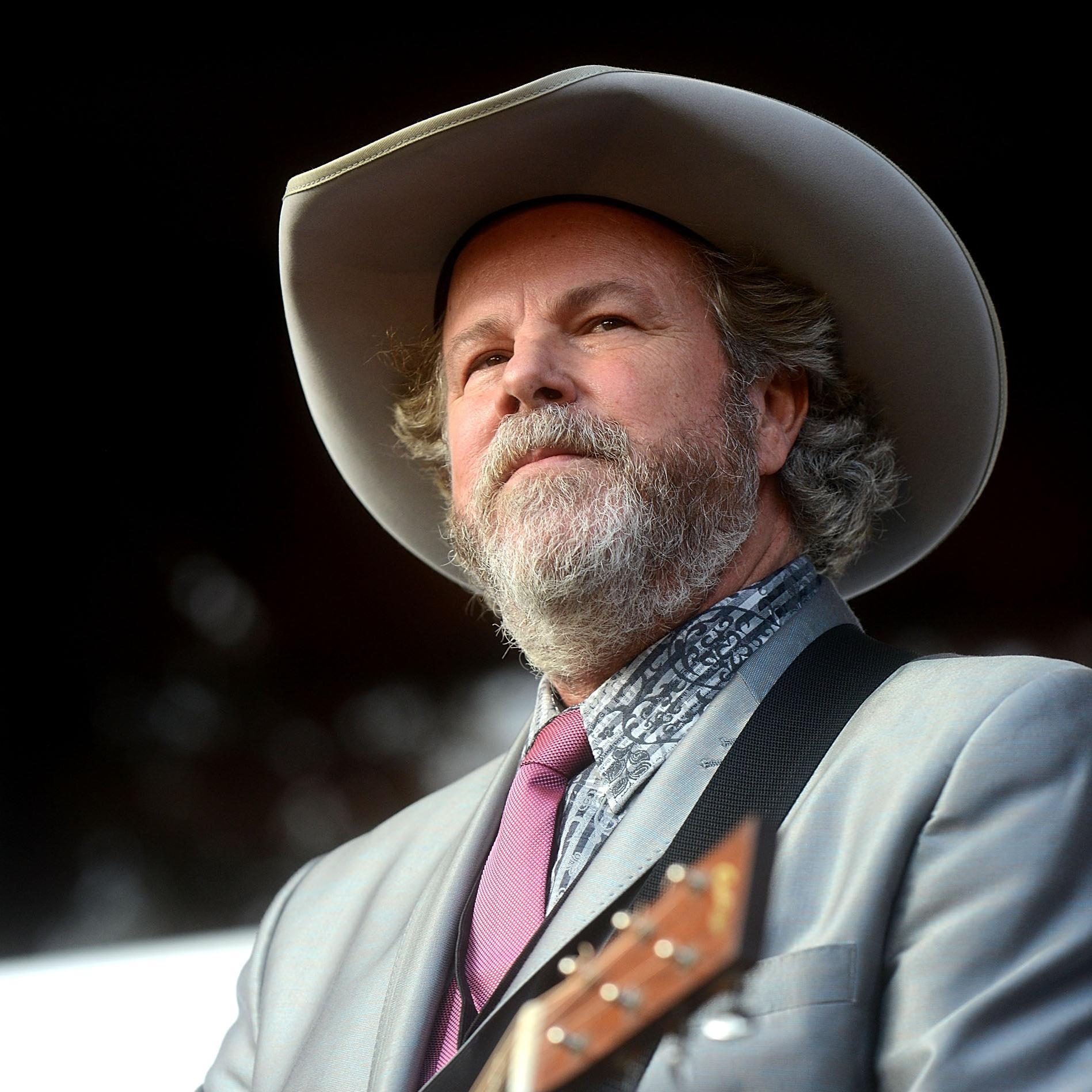 Robert Earl Keen