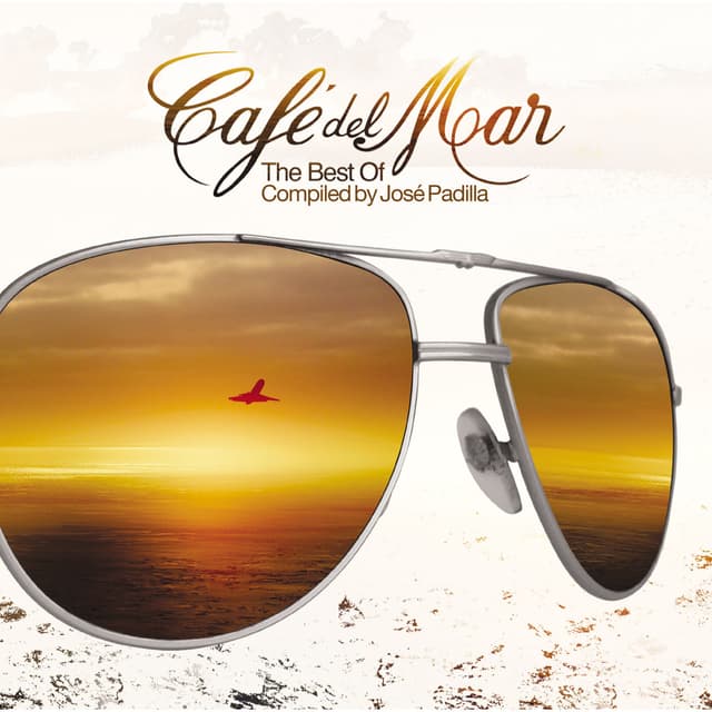 Album cover art for The Best of Café del Mar